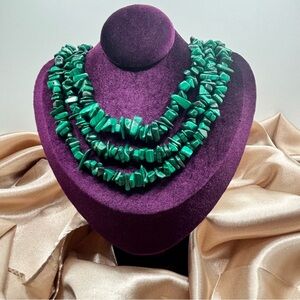 Vintage Green Stone Chip Bead Necklace 34” Malachite Style Broken Estate Jewelry